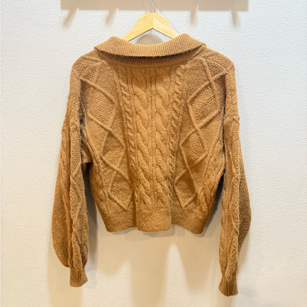 Steve Madden Women’s Knit Mustard Yellow Color Crop Sweater with Collar Size M - Picture 7 of 9
